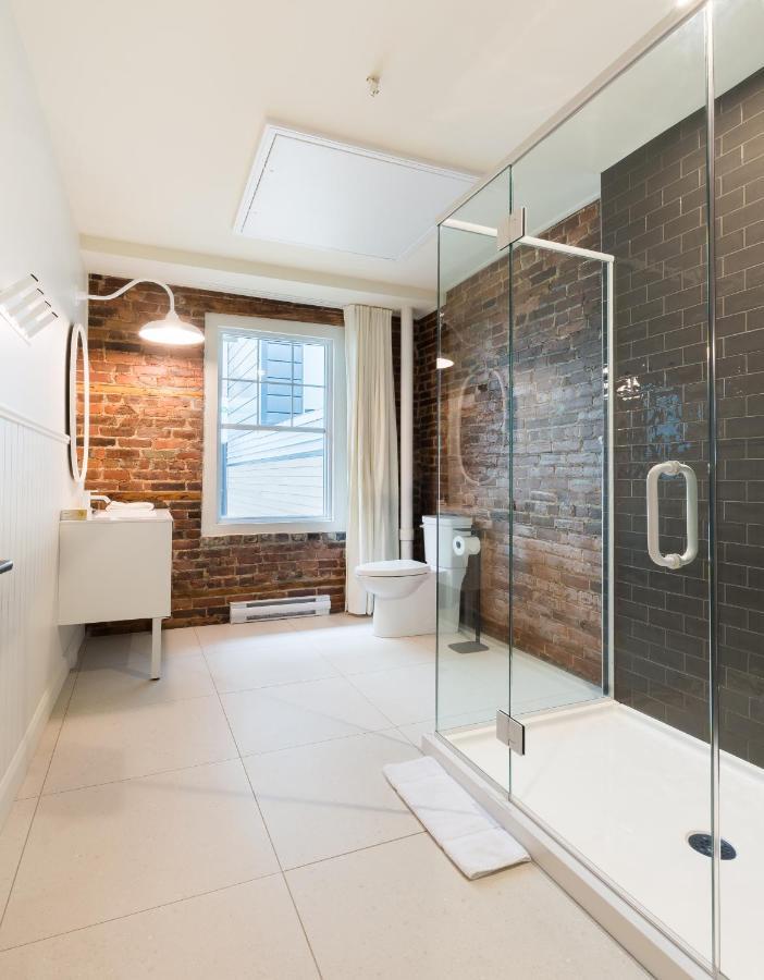La Maison Des Lofts - Par Les Lofts Vieux-Quebec Luaran gambar